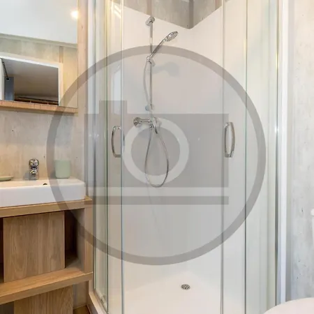 בית נופש Tiny Haus 89 Am Brombachsee פליינפילד